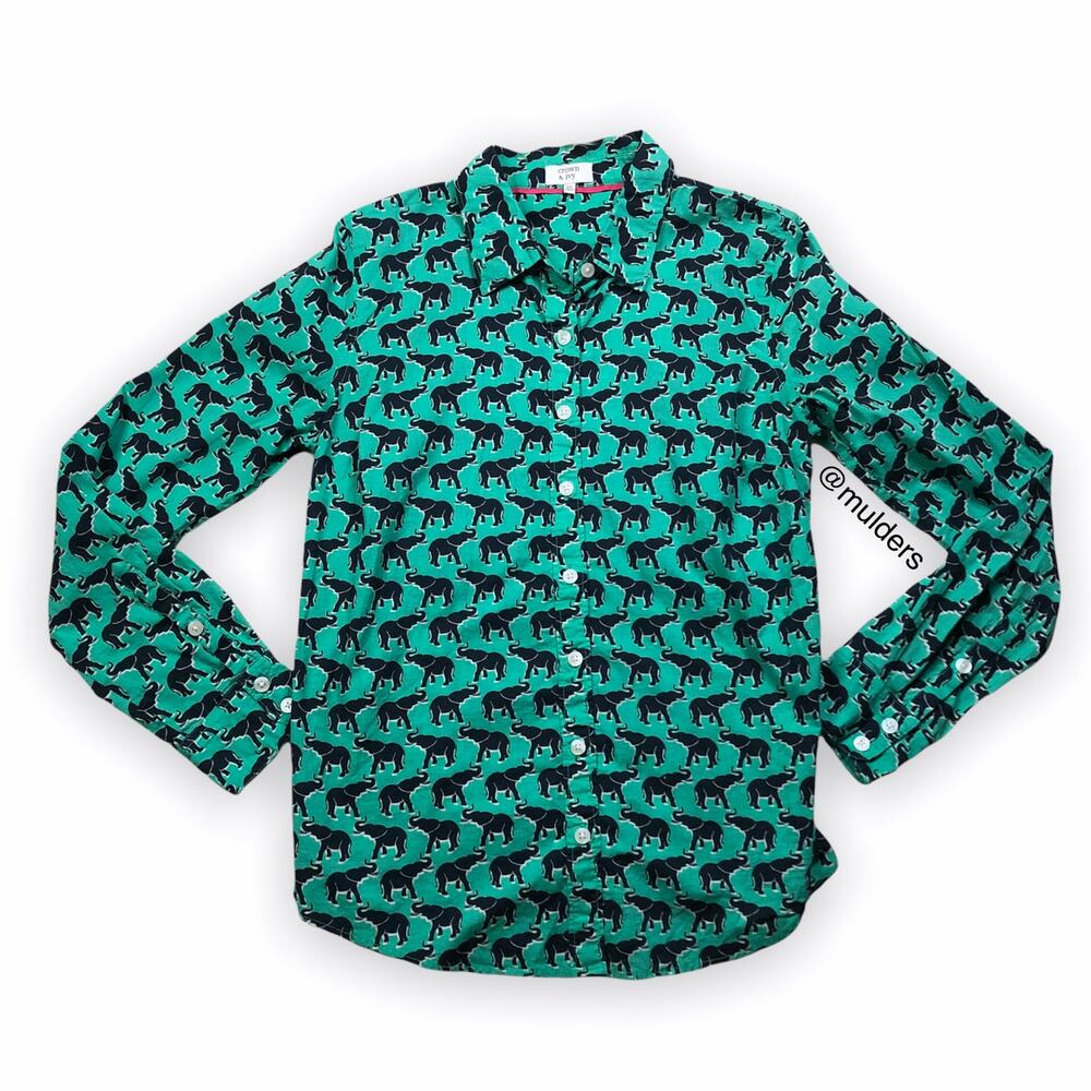 Crown & Ivy Green & Black Elephant Print Shirt